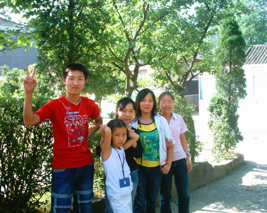 2006  (93)